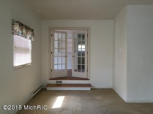 1039 Lowe Dr, Marshall, MI 49068 photo 5