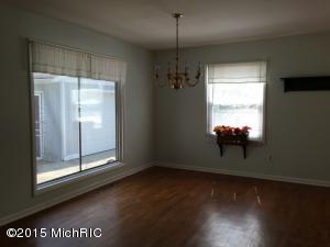 1039 Lowe Dr, Marshall, MI 49068 photo 10
