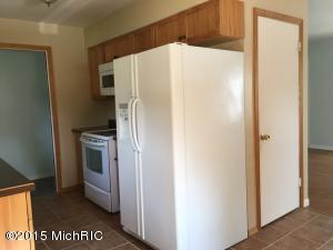 1039 Lowe Dr, Marshall, MI 49068 photo 13