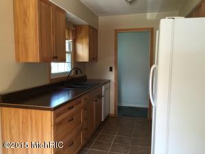 1039 Lowe Dr, Marshall, MI 49068 photo 12