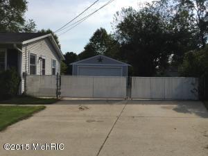 1039 Lowe Dr, Marshall, MI 49068 photo 2