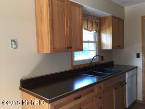 1039 Lowe Dr, Marshall, MI 49068 photo 14