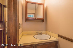 4336 Alpine Dr, Dorr, MI 49323 photo 9