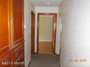 382 N Centre St, Marcellus, MI 49067 photo 9