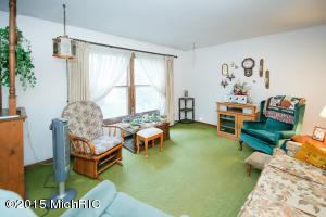 1235 103rd Ave, Plainwell, MI 49080 photo 3