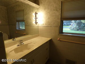 451 Chippewa Rd, Benton Harbor, MI 49022 photo 19
