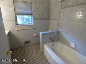 451 Chippewa Rd, Benton Harbor, MI 49022 photo 18