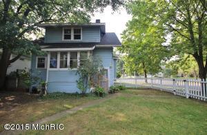 300 E Hoffman St, Three Rivers, MI 49093 photo 8