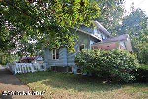 300 E Hoffman St, Three Rivers, MI 49093 photo 3