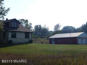 1920 E 120th St, Grant, MI 49327 photo 1