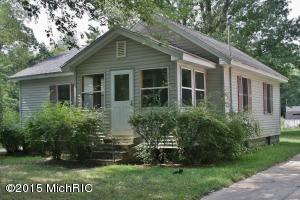 715 Eleventh St, Three Rivers, MI 49093 photo 1
