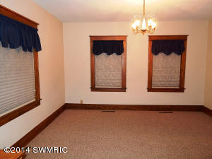 507 N Main St, Three Rivers, MI 49093 photo 8