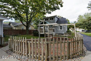 524 Exchange St, Spring Lake, MI 49456 photo 17