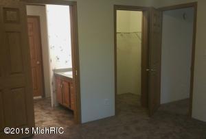2614 S Oak, White Cloud, MI 49349 photo 16