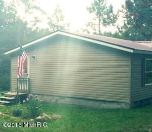 2614 S Oak, White Cloud, MI 49349 photo 32