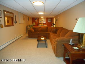 581 Eighth St, Manistee, MI 49660 photo 40