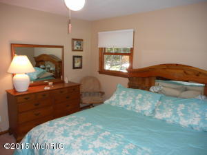 581 Eighth St, Manistee, MI 49660 photo 20