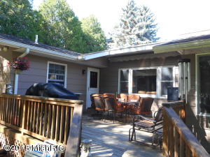581 Eighth St, Manistee, MI 49660 photo 38