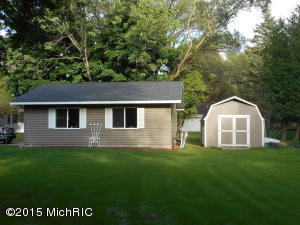 581 Eighth St, Manistee, MI 49660 photo 5