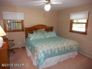 581 Eighth St, Manistee, MI 49660 photo 19