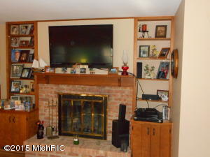 581 Eighth St, Manistee, MI 49660 photo 12