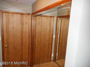 581 Eighth St, Manistee, MI 49660 photo 30