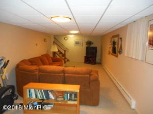 581 Eighth St, Manistee, MI 49660 photo 44