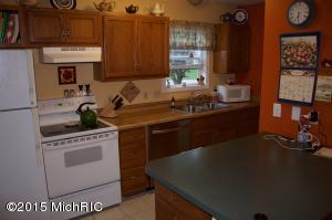200 S Demorest, Belding, MI 48809 photo 5