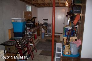 200 S Demorest, Belding, MI 48809 photo 21