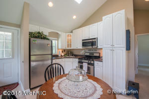 4461 W Coe Rd, Blanchard, MI 49310 photo 6