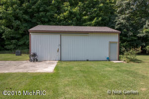 4461 W Coe Rd, Blanchard, MI 49310 photo 22