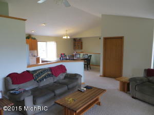 4344 Pheasant Run Dr, Dorr, MI 49323 photo 15