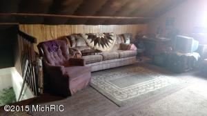 6688 Ingalls Rd, Belding, MI 48809 photo 5