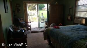 6688 Ingalls Rd, Belding, MI 48809 photo 2