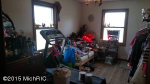 6688 Ingalls Rd, Belding, MI 48809 photo 3
