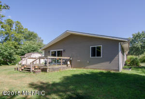 16534 Huron Dr, Buchanan, MI 49107 photo 22