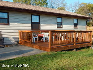 510 E Freeport Rd, Freeport, MI 49325 photo 9