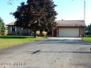 510 E Freeport Rd, Freeport, MI 49325 photo 5