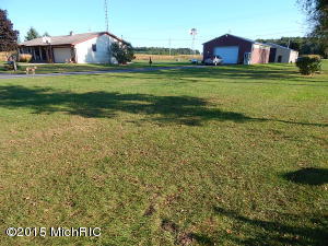 510 E Freeport Rd, Freeport, MI 49325 photo 7