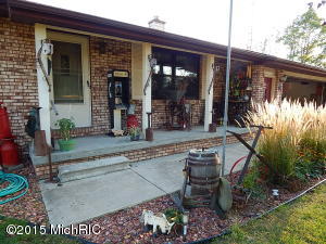 510 E Freeport Rd, Freeport, MI 49325 photo 10