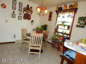 510 E Freeport Rd, Freeport, MI 49325 photo 25