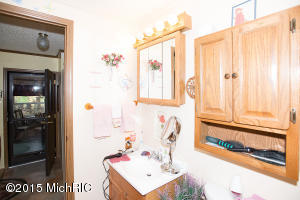 966 Miller Rd, Plainwell, MI 49080 photo 12
