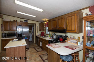 966 Miller Rd, Plainwell, MI 49080 photo 6