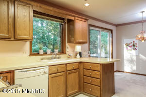 2429 Gee Dr, Lowell, MI 49331 photo 6