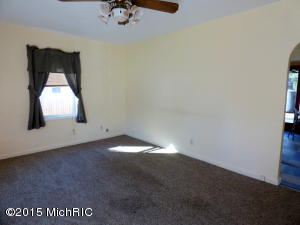 1323 Wayne, Niles, MI 49120 photo 9