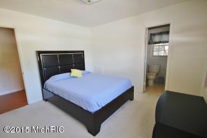 905 Pine St, Three Rivers, MI 49093 photo 38