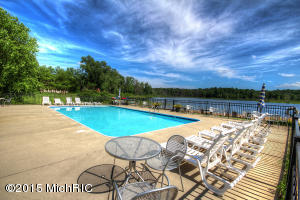 412 Maple Ln, Buchanan, MI 49107 photo 8