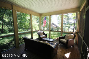 412 Maple Ln, Buchanan, MI 49107 photo 10