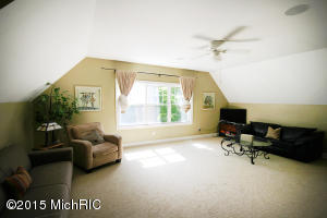 412 Maple Ln, Buchanan, MI 49107 photo 19