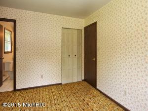 379 96th St, Newaygo, MI 49337 photo 13